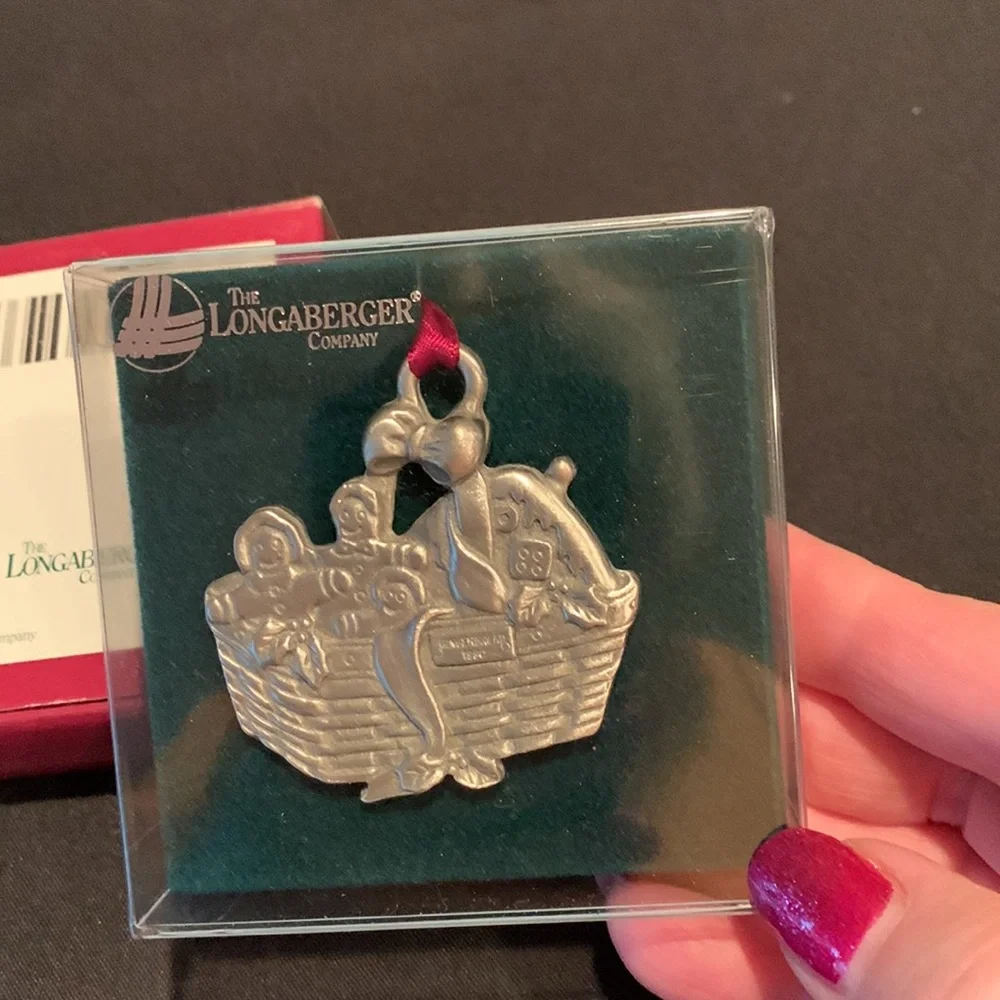 Longaberger 1990 Gingerbread Pewter Ornament with box